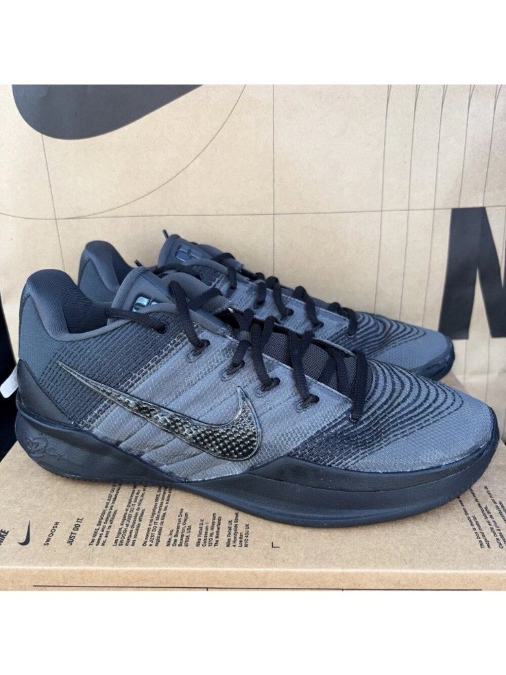 NEW Nike By You Sabrina 3 Triple Black Iridescent Gray IO7548-900 Men's Size 10